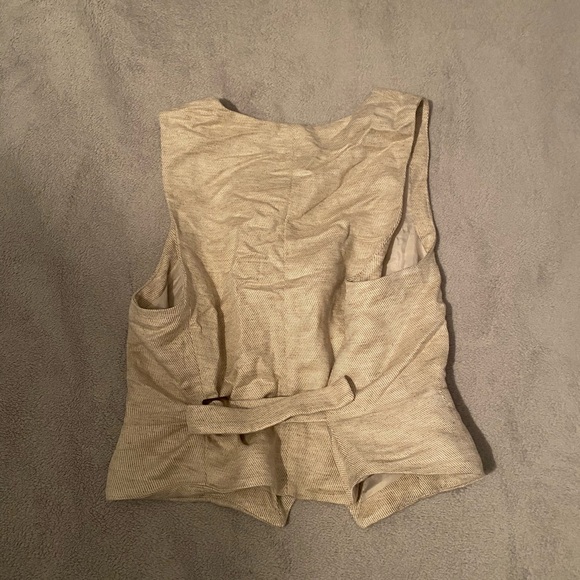 NWT American eagle linen vest - Picture 3 of 4